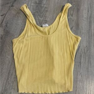 Tilly’s yellow ribbed tank top